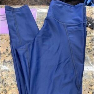 NWT Vie Active Navy Blue High Rise Leggings Size M